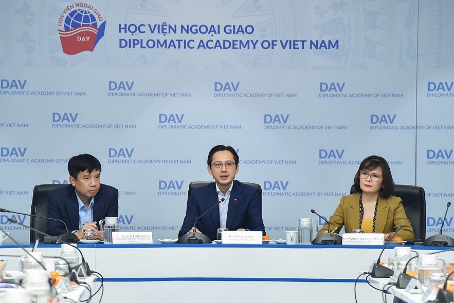 Fostering Innovation in Dissemination of External Information of Human Rights Fostering Innovation in Dissemination of External Information of Human Rights