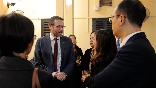 British Ambassador to Việt Nam Iain Frew makes a speech at the CPTPP Business Reception British Ambassador to Việt Nam Iain Frew makes a speech at the CPTPP Business Reception