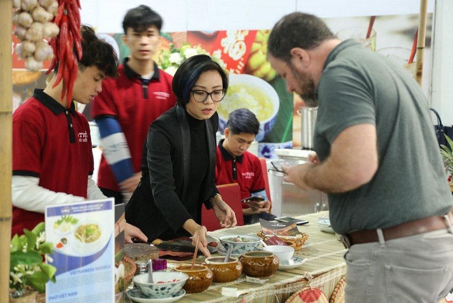 Vietnamese Culinary Art Stuns Global Diners Vietnamese Culinary Art Stuns Global Diners
