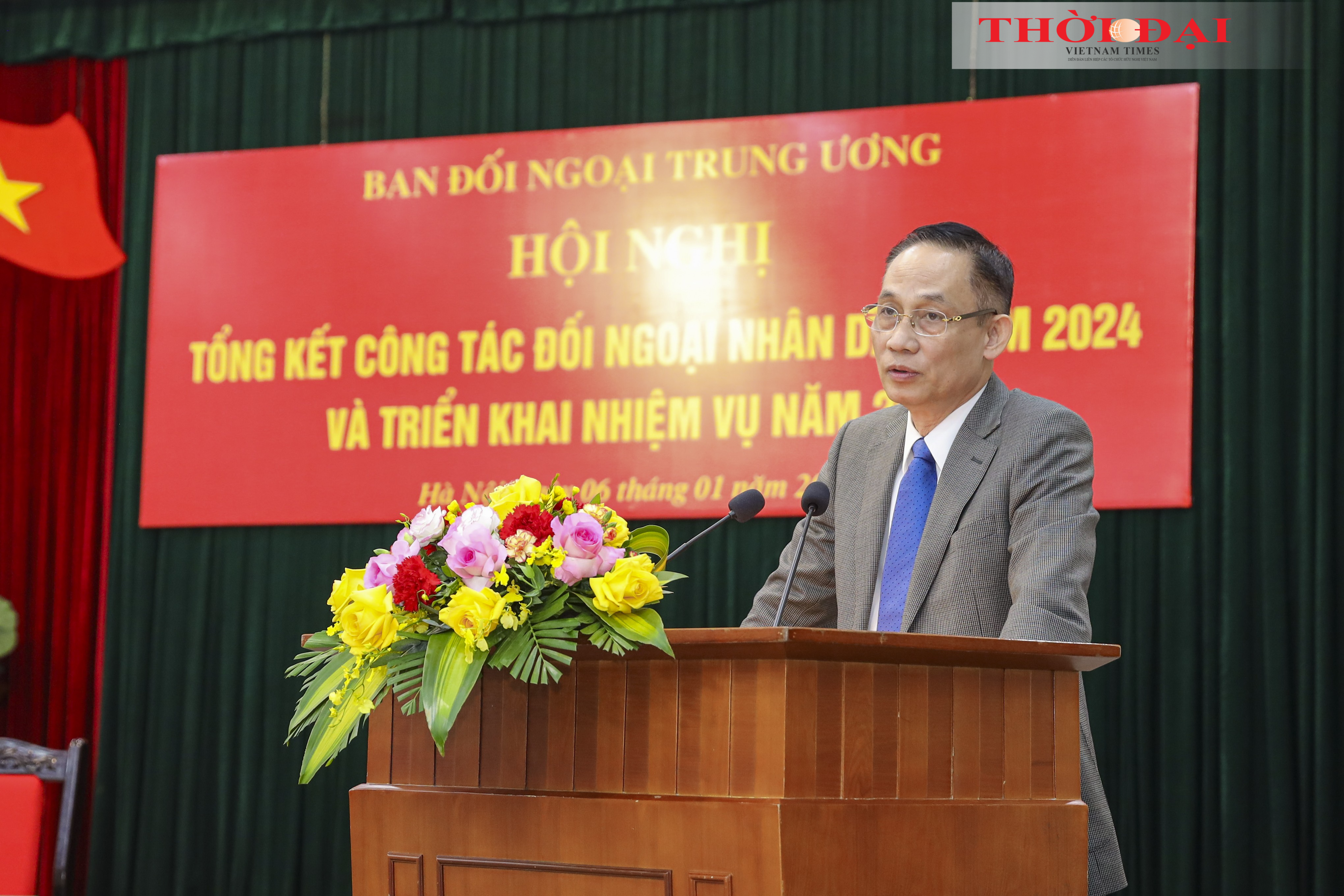 Ông Lê Hoài Trung, Bí thư Trung ương Đảng, Trưởng Ban Đối ngoại Trung ương phát biểu tại Hội nghị. (Ảnh: Đinh Hòa) Ông Lê Hoài Trung, Bí thư Trung ương Đảng, Trưởng Ban Đối ngoại Trung ương phát biểu tại Hội nghị. (Ảnh: Đinh Hòa)