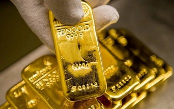 Giá vàng thế giới vụt tăng trở lại