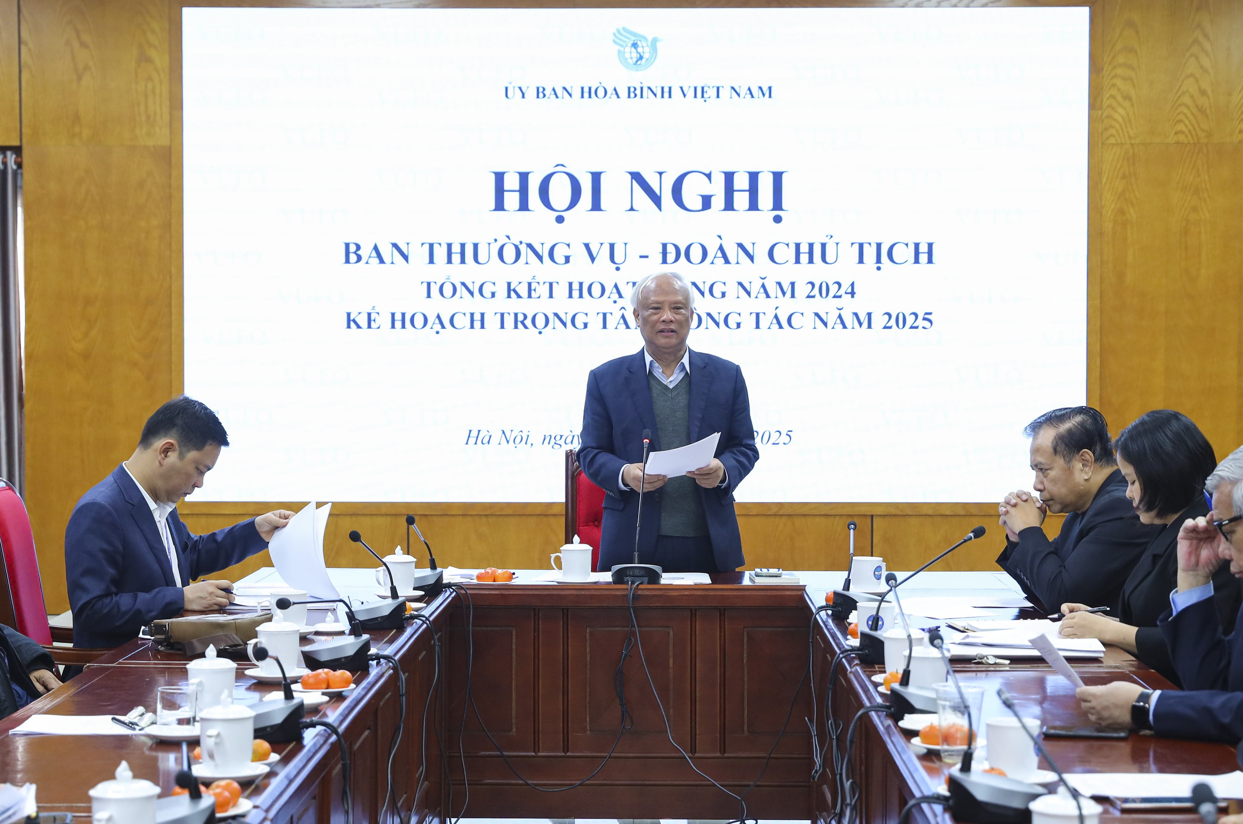 Ủy ban Hòa bình Việt Nam sẽ đẩy mạnh giáo dục hòa bình trong năm 2025 Ủy ban Hòa bình Việt Nam sẽ đẩy mạnh giáo dục hòa bình trong năm 2025