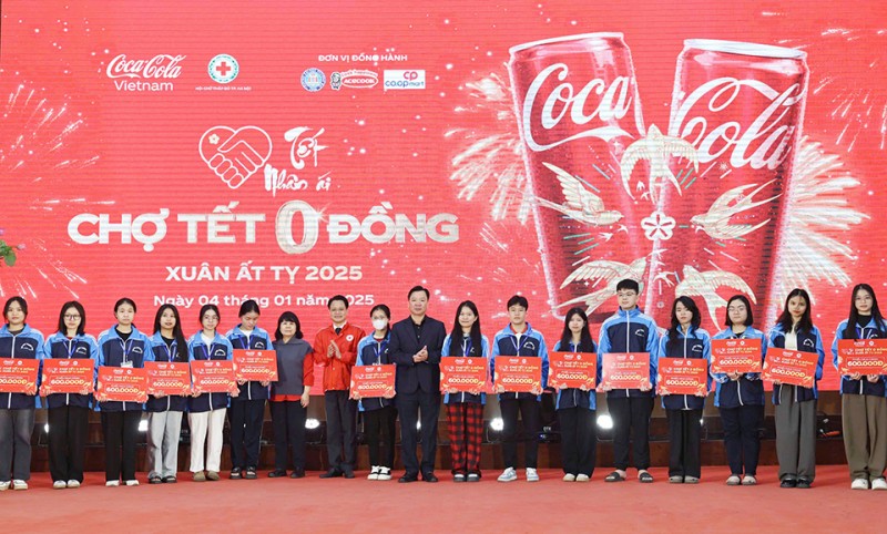 Lan tỏa “Chợ Tết nhân ái - Chợ Tết 0 đồng” giữa lòng Thủ đô Lan tỏa “Chợ Tết nhân ái - Chợ Tết 0 đồng” giữa lòng Thủ đô