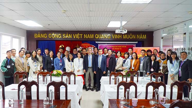 Đối ngoại là “cửa ngõ”, “cầu nối” của Thành phố Huế với bạn bè quốc tế Đối ngoại là “cửa ngõ”, “cầu nối” của Thành phố Huế với bạn bè quốc tế