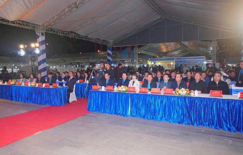 Chợ Tết Công Đoàn 2025: Lan toả nghĩa tình tới đoàn viên, người lao động Chợ Tết Công Đoàn 2025: Lan toả nghĩa tình tới đoàn viên, người lao động