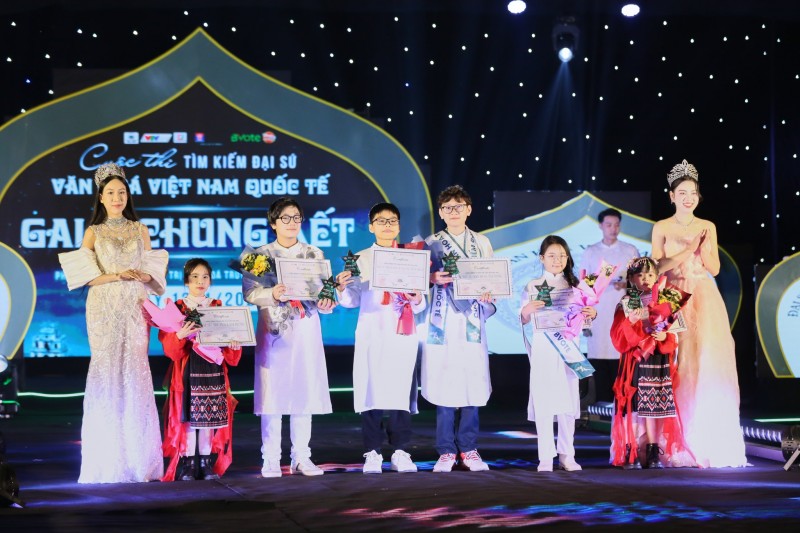Wang An Nam là đại sứ văn hóa Việt Nam quốc tế Wang An Nam là đại sứ văn hóa Việt Nam quốc tế