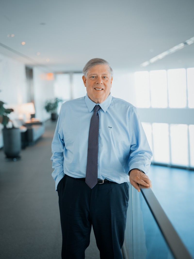 ông Mark Penn, Chủ tịch kiêm Giám đốc điều hành của Stagwell ông Mark Penn, Chủ tịch kiêm Giám đốc điều hành của Stagwell