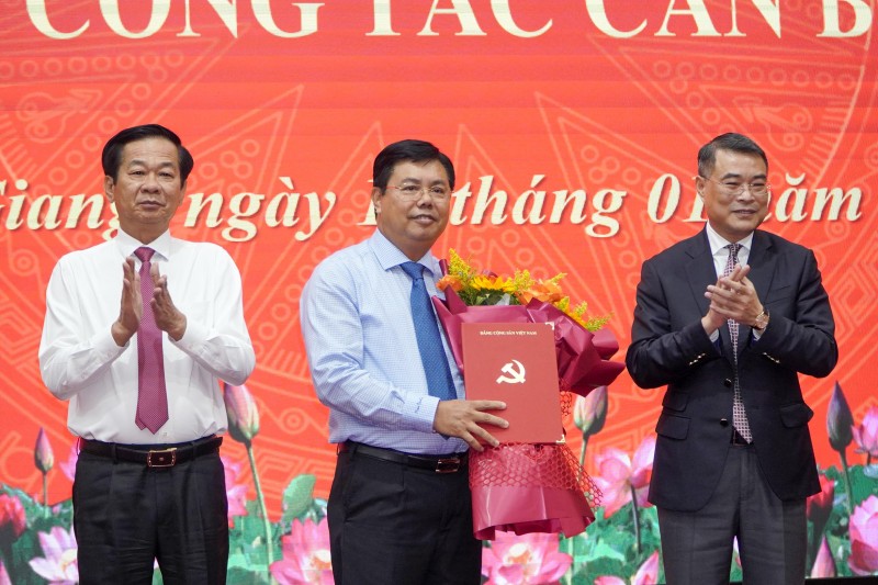 Thành phố Cần Thơ, tỉnh Kiên Giang có tân Bí thư Thành phố Cần Thơ, tỉnh Kiên Giang có tân Bí thư