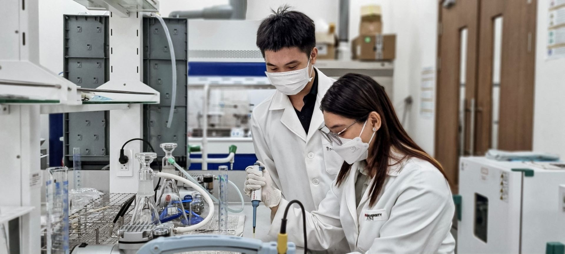 Trường đại học của tỷ phú Phạm Nhật Vượng được Bộ GD&ĐT vinh danh Trường đại học của tỷ phú Phạm Nhật Vượng được Bộ GD&ĐT vinh danh
