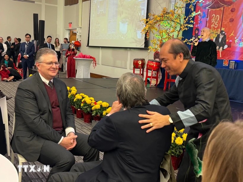 Xuân quê hương: Điểm đến của cộng đồng người Việt và những người bạn Mỹ Xuân quê hương: Điểm đến của cộng đồng người Việt và những người bạn Mỹ