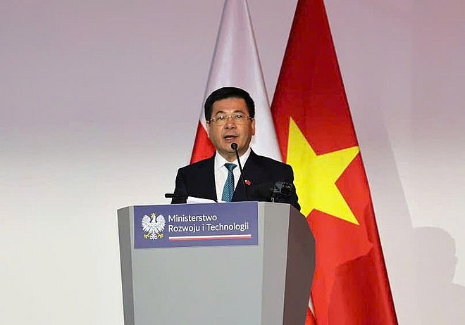 Poland Starts EVIPA Ratification Process With Vietnam Poland Starts EVIPA Ratification Process With Vietnam