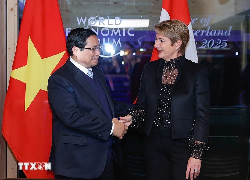 Tuyên bố về nâng tầm quan hệ đối tác giữa Việt Nam và Liên bang Thụy Sĩ Tuyên bố về nâng tầm quan hệ đối tác giữa Việt Nam và Liên bang Thụy Sĩ