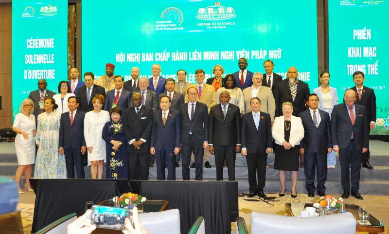 Khai mạc Hội nghị Ban Chấp hành Liên minh Nghị viện Pháp ngữ tại Cần Thơ Khai mạc Hội nghị Ban Chấp hành Liên minh Nghị viện Pháp ngữ tại Cần Thơ