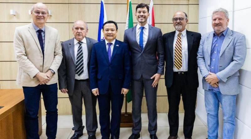 Rộng mở cơ hội hợp tác đầu tư giữa Việt Nam và bang Espírito Santo (Brazil) Rộng mở cơ hội hợp tác đầu tư giữa Việt Nam và bang Espírito Santo (Brazil)