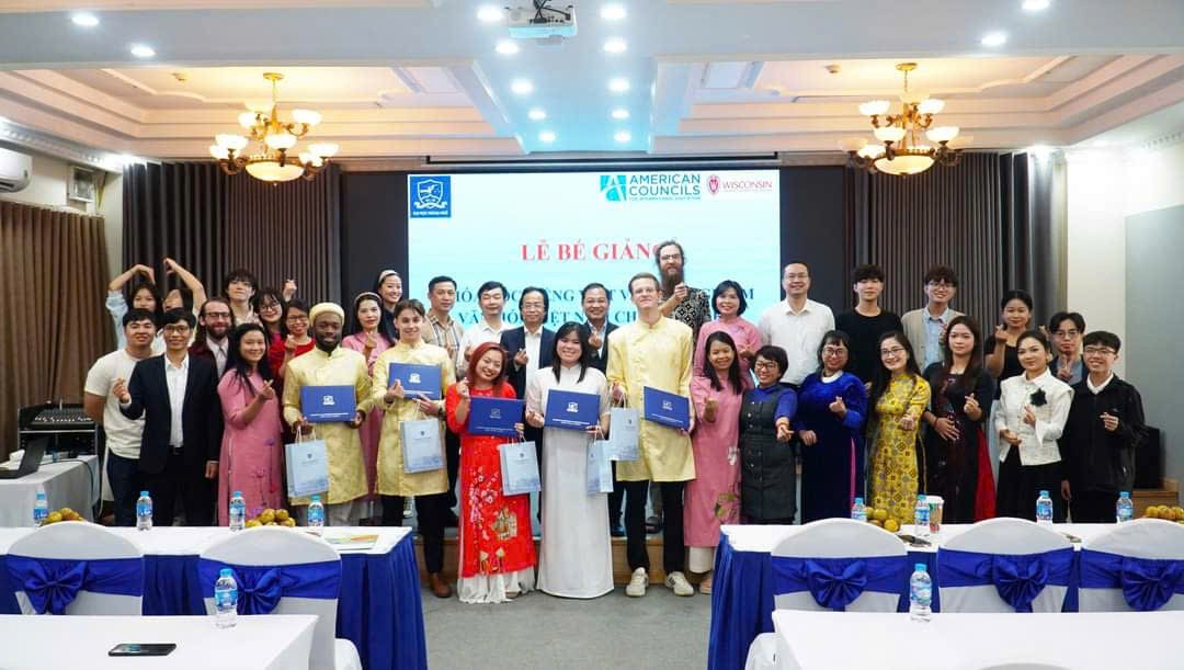 Lan tỏa tiếng Việt và văn hóa Việt Nam ra thế giới Lan tỏa tiếng Việt và văn hóa Việt Nam ra thế giới