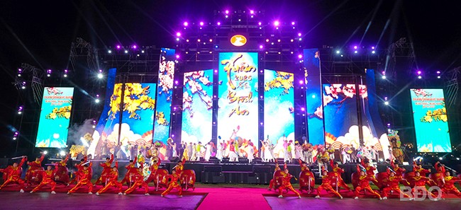 Chương trình nghệ thuật “Mừng Đảng, mừng Xuân” diễn ra tại nhiều địa phương Chương trình nghệ thuật “Mừng Đảng, mừng Xuân” diễn ra tại nhiều địa phương