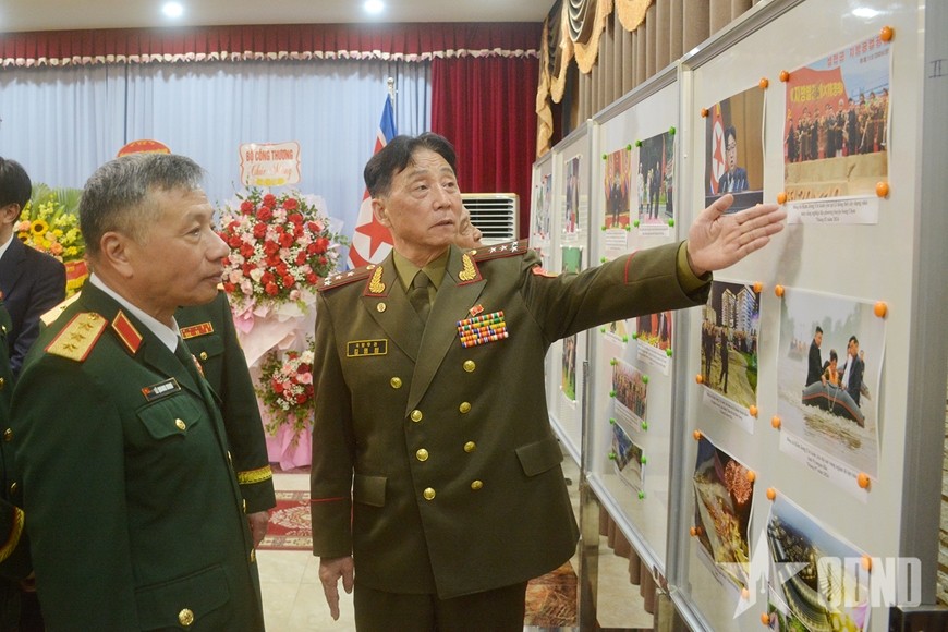 Tăng cường hơn nữa tình hữu nghị và hợp tác nhân dân Việt Nam - Triều Tiên Tăng cường hơn nữa tình hữu nghị và hợp tác nhân dân Việt Nam - Triều Tiên