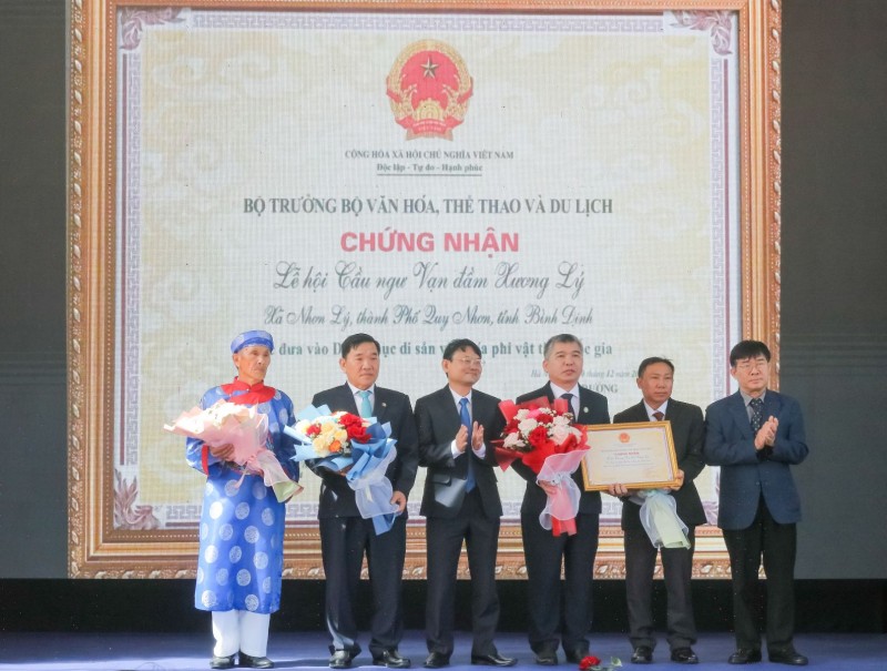 Lễ hội cầu ngư vạn đầm Xương Lý được vinh danh là di sản văn hóa phi vật thể quốc gia Lễ hội cầu ngư vạn đầm Xương Lý được vinh danh là di sản văn hóa phi vật thể quốc gia