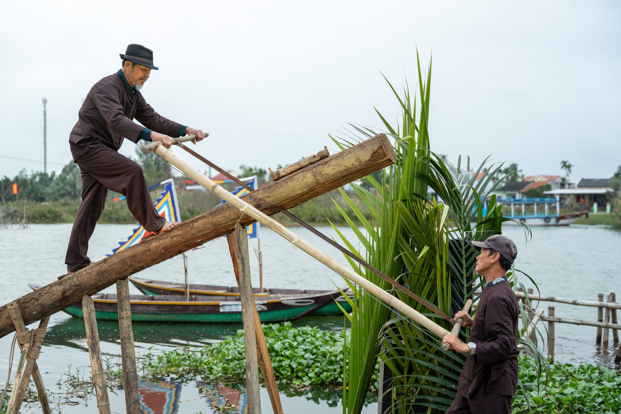 Trình diễn cưa đợi tại ngày hội... (Ảnh: FB Visit Hội An)