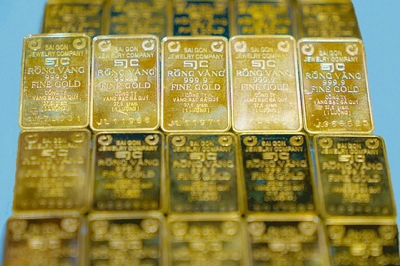 Giá mua vàng miếng bật tăng, giá bán giữ mốc 90,3 triệu đồng Giá mua vàng miếng bật tăng, giá bán giữ mốc 90,3 triệu đồng