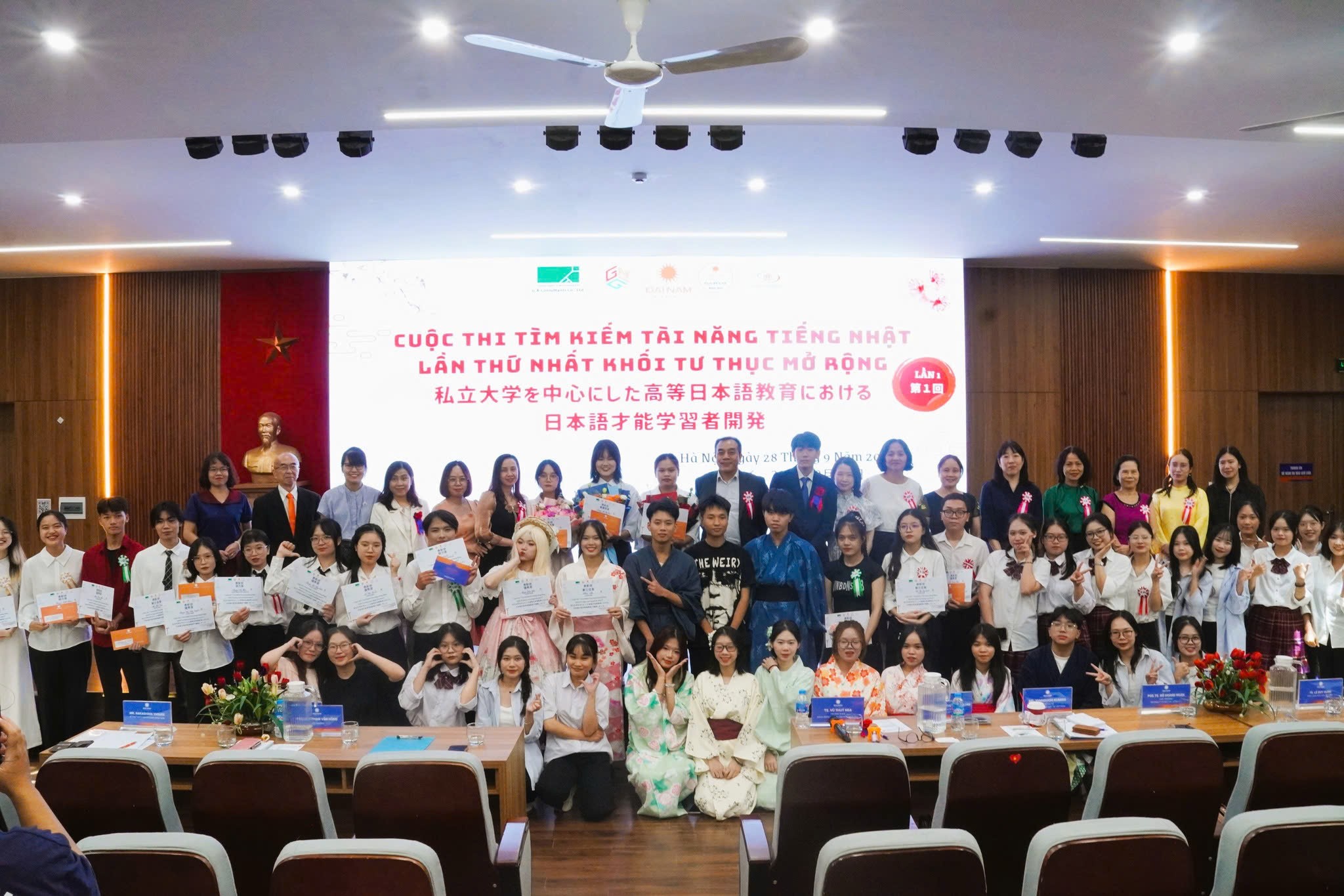 Cuộc gặp gỡ bất ngờ với TS.Lê Duy Hưng – Người nối nhịp cầu hợp tác Việt Nam - Nhật Bản Cuộc gặp gỡ bất ngờ với TS.Lê Duy Hưng – Người nối nhịp cầu hợp tác Việt Nam - Nhật Bản