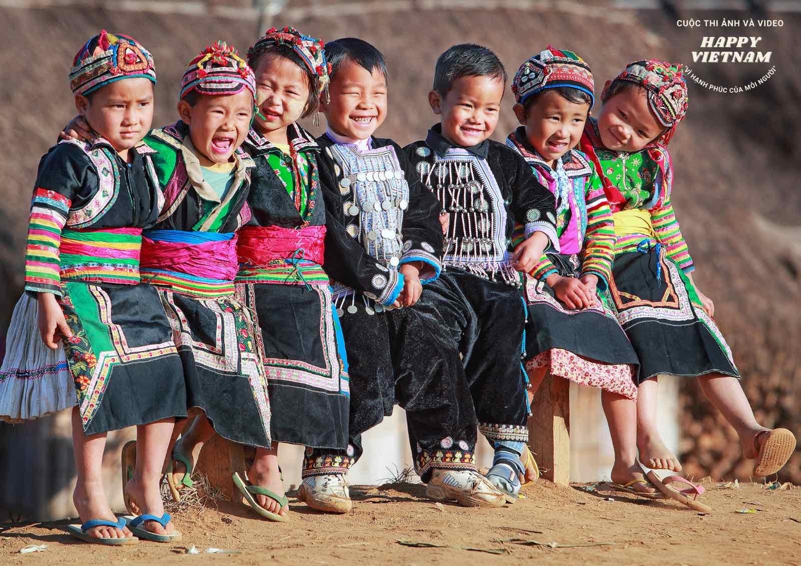 Giải thưởng truyền thông về quyền con người mang tên “Việt Nam hạnh phúc - Happy Vietnam” được Bộ Thông tin và Truyền thông tổ chức từ năm 2023. Giải thưởng truyền thông về quyền con người mang tên “Việt Nam hạnh phúc - Happy Vietnam” được Bộ Thông tin và Truyền thông tổ chức từ năm 2023.