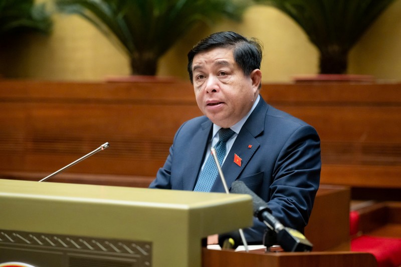 Trình Quốc hội điều chỉnh mục tiêu GDP năm 2025 đạt 8% trở lên, tăng bội chi và nới nợ công nếu cần thiết Trình Quốc hội điều chỉnh mục tiêu GDP năm 2025 đạt 8% trở lên, tăng bội chi và nới nợ công nếu cần thiết