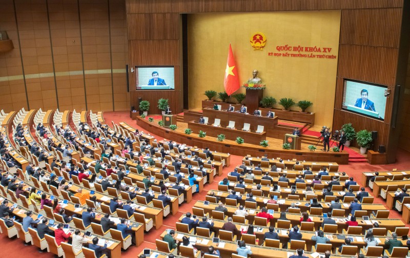 Trình Quốc hội điều chỉnh mục tiêu GDP năm 2025 đạt 8% trở lên, tăng bội chi và nới nợ công nếu cần thiết Trình Quốc hội điều chỉnh mục tiêu GDP năm 2025 đạt 8% trở lên, tăng bội chi và nới nợ công nếu cần thiết