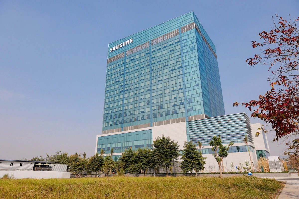 Trung tâm R&D của Samsung tại khu đô thị Tây Hồ Tây, TP Hà Nội. (Ảnh: KT) Trung tâm R&D của Samsung tại khu đô thị Tây Hồ Tây, TP Hà Nội. (Ảnh: KT)