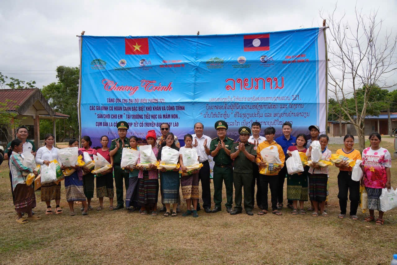 Điểm tựa nơi biên giới Việt - Lào Điểm tựa nơi biên giới Việt - Lào