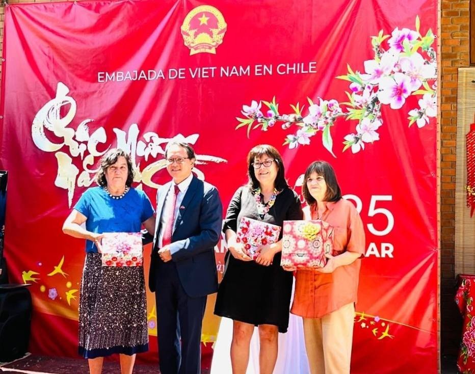 Gắn kết cộng đồng người Việt tại Chile Gắn kết cộng đồng người Việt tại Chile