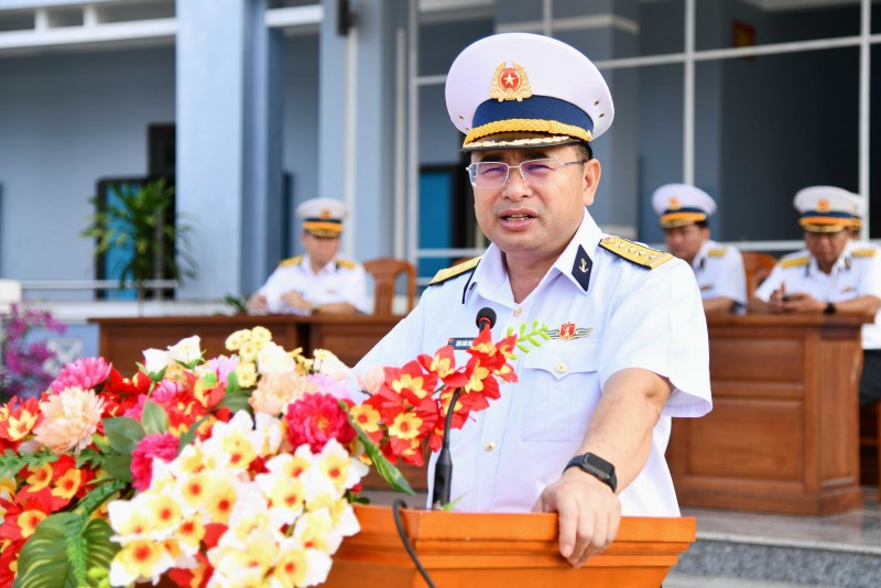 Đại tá Trịnh Xuân Tùng phát biểu. Đại tá Trịnh Xuân Tùng phát biểu.