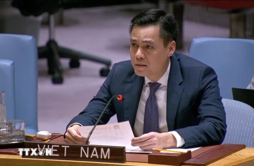 Việt Nam ủng hộ giải quyết xung đột Nga-Ukraine bằng biện pháp hòa bình Việt Nam ủng hộ giải quyết xung đột Nga-Ukraine bằng biện pháp hòa bình
