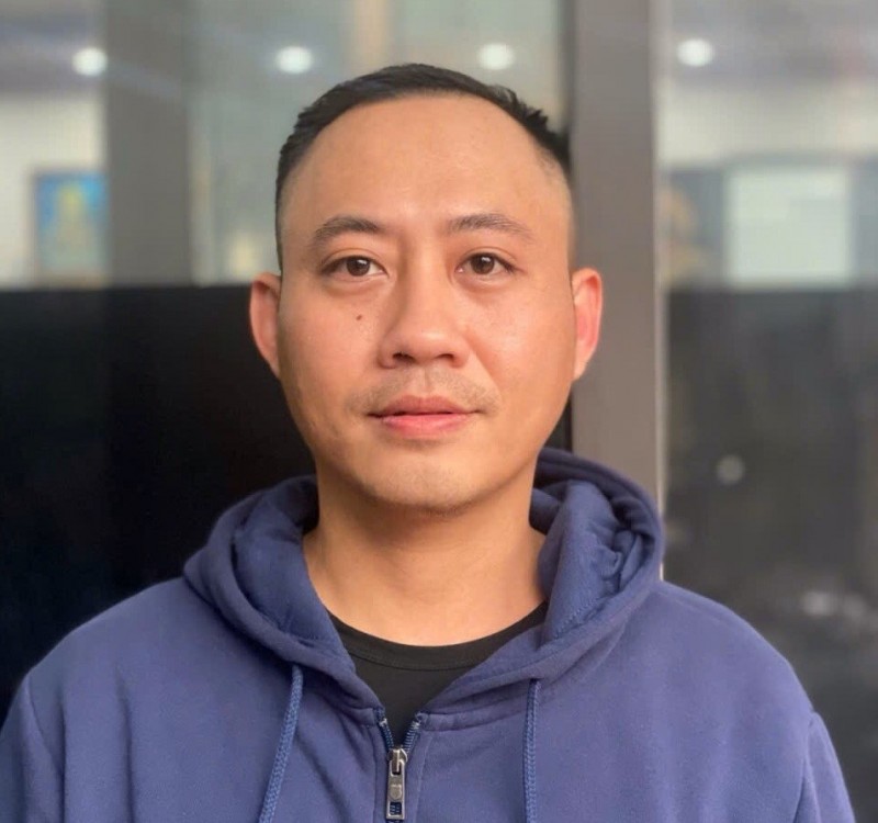 Bên cạnh anh Nguyễn Văn Quang, anh Trần Anh Tuấn cũng trở thành khách hàng may mắn trúng lộc đầu năm với số tiền lên đến 250 triệu đồng nhờ uống Trà Xanh Không Độ