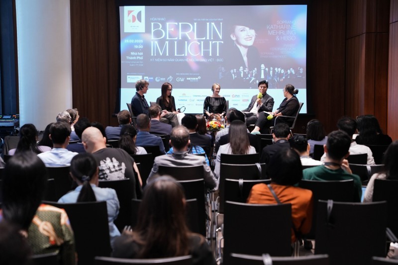 “Shining Berlin” – Celebrate The 50th Anniversary Of The Establishment Of Vietnam – Germany Diplomatic Relations Concert Held to Celebrate 50th Anniversary Of Vietnam – Germany Diplomatic Relations