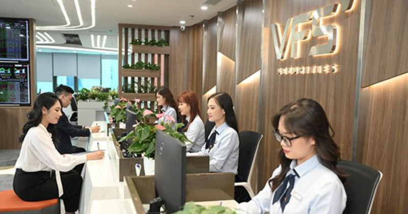 Chứng khoán VFS muốn tăng vốn điều lệ lên 2.600 tỷ đồng trong năm 2025 Chứng khoán VFS muốn tăng vốn điều lệ lên 2.600 tỷ đồng trong năm 2025