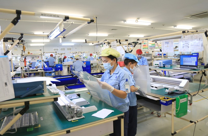 Bình quân một tháng có hơn 24.900 doanh nghiệp thành lập mới và quay trở lại hoạt động Bình quân một tháng có hơn 24.900 doanh nghiệp thành lập mới và quay trở lại hoạt động