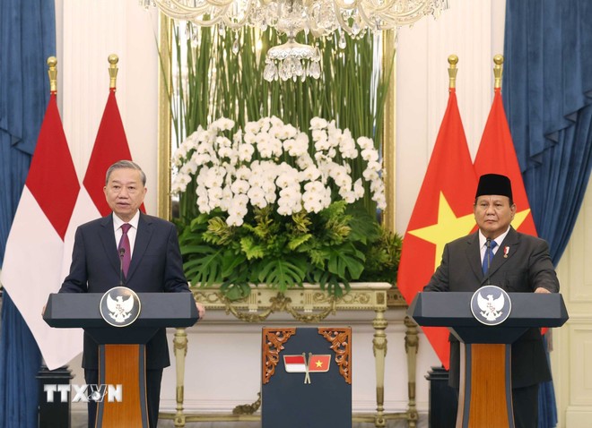 Tuyên bố chung về việc tăng cường quan hệ song phương giữa Indonesia và Việt Nam Tuyên bố chung về việc tăng cường quan hệ song phương giữa Indonesia và Việt Nam