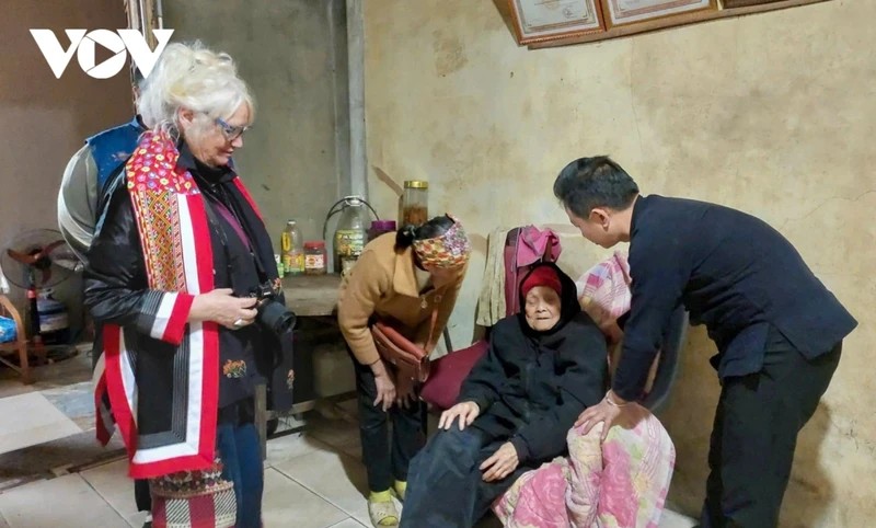 Nghệ sĩ Dominique Des Miscault: Người kết nối văn hóa Việt Nam-Pháp Nghệ sĩ Dominique Des Miscault: Người kết nối văn hóa Việt Nam-Pháp