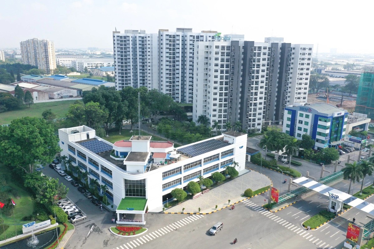 Khu công nghiệp Việt Nam - Singapore tại Bình Dương. (Ảnh: Báo Tuổi trẻ) Khu công nghiệp Việt Nam - Singapore tại Bình Dương. (Ảnh: Báo Tuổi trẻ)
