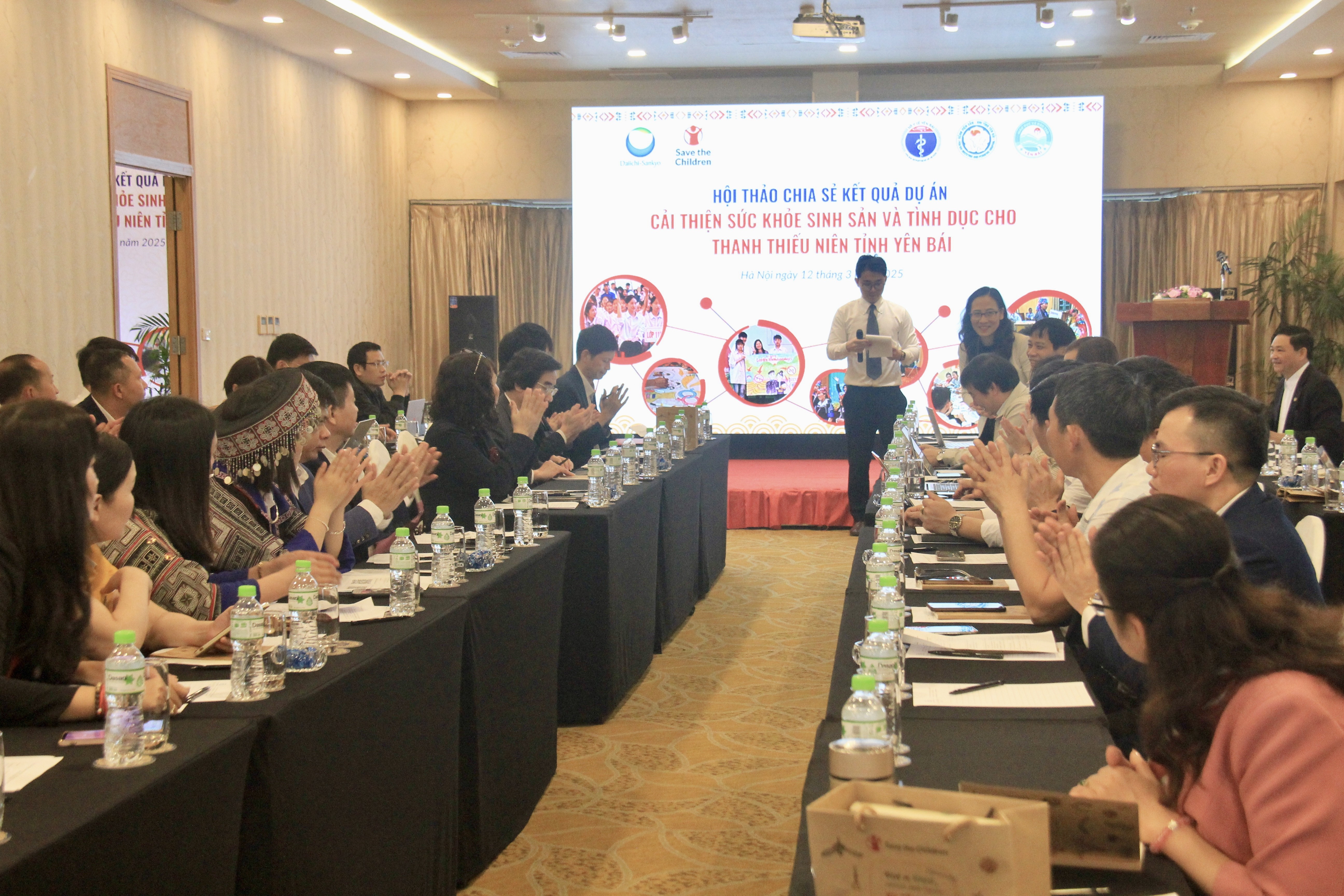 Giáo dục sức khoẻ sinh sản: Hành trang vững chắc cho tuổi vị thành niên Giáo dục sức khoẻ sinh sản: Hành trang vững chắc cho tuổi vị thành niên