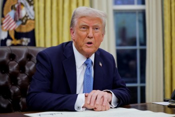Trump áp thuế quan 