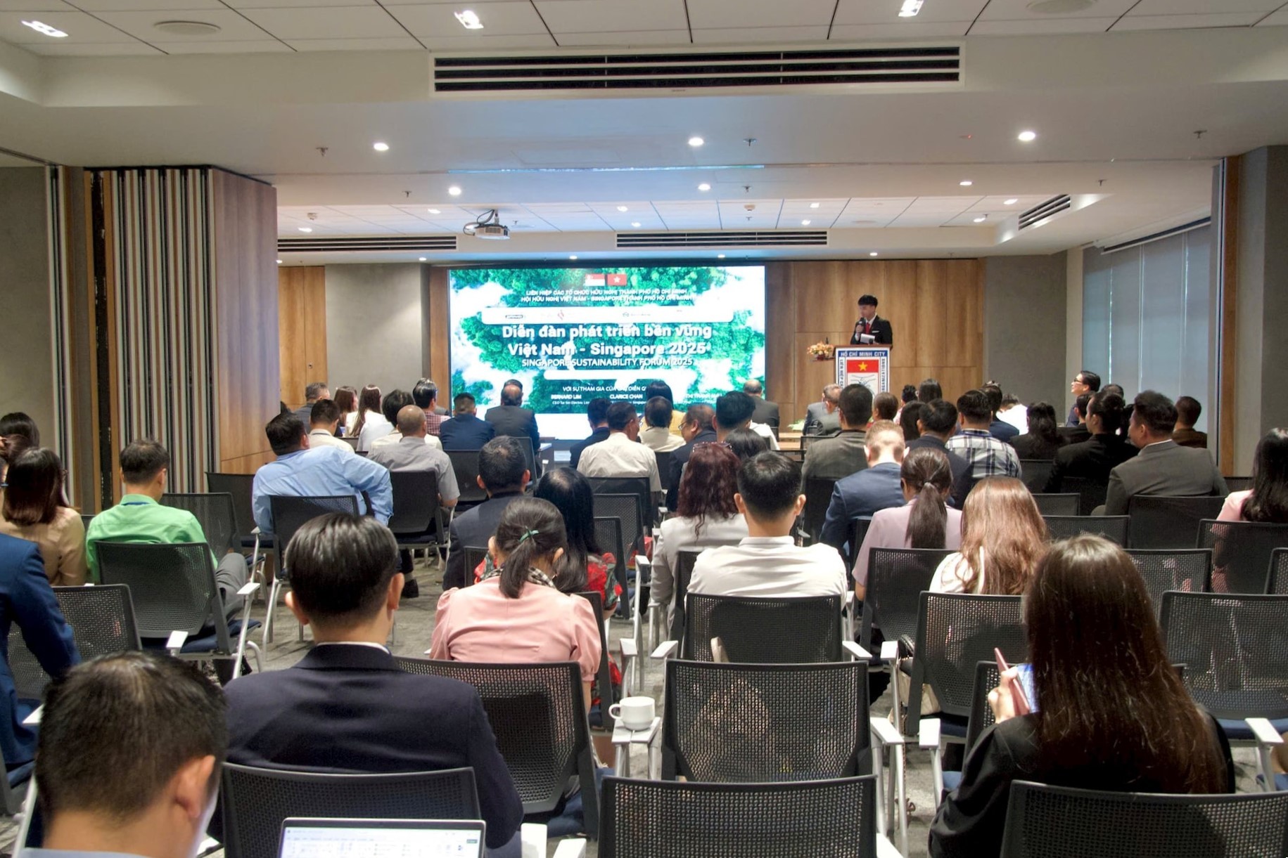 Kết nối doanh nghiệp Việt Nam - Singapore hướng đến sản xuất bền vững Kết nối doanh nghiệp Việt Nam - Singapore hướng đến sản xuất bền vững