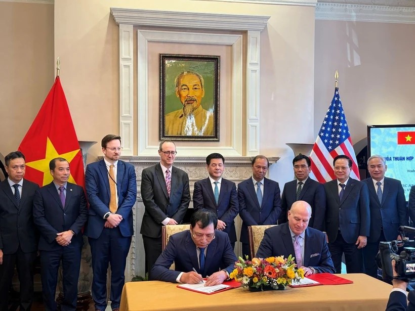 Việt Nam-Hoa Kỳ ký kết và công bố nhiều thỏa thuận hợp tác kinh tế, thương mại Việt Nam-Hoa Kỳ ký kết và công bố nhiều thỏa thuận hợp tác kinh tế, thương mại