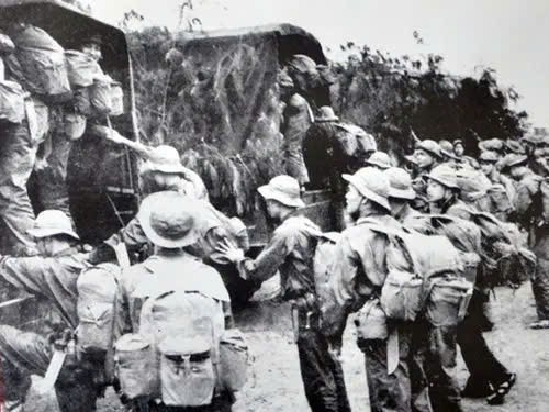 “Sai lầm khủng khiếp” trong chiến tranh xâm lược Việt Nam qua thừa nhận của cựu Bộ trưởng McNamara “Sai lầm khủng khiếp” trong chiến tranh xâm lược Việt Nam qua thừa nhận của cựu Bộ trưởng McNamara