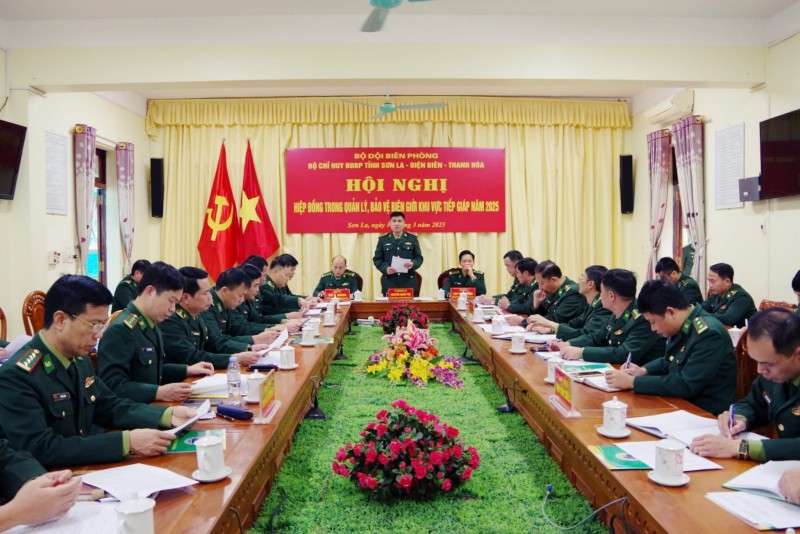 Phối hợp quản lý, bảo vệ biên giới Việt - Lào Phối hợp quản lý, bảo vệ biên giới Việt - Lào