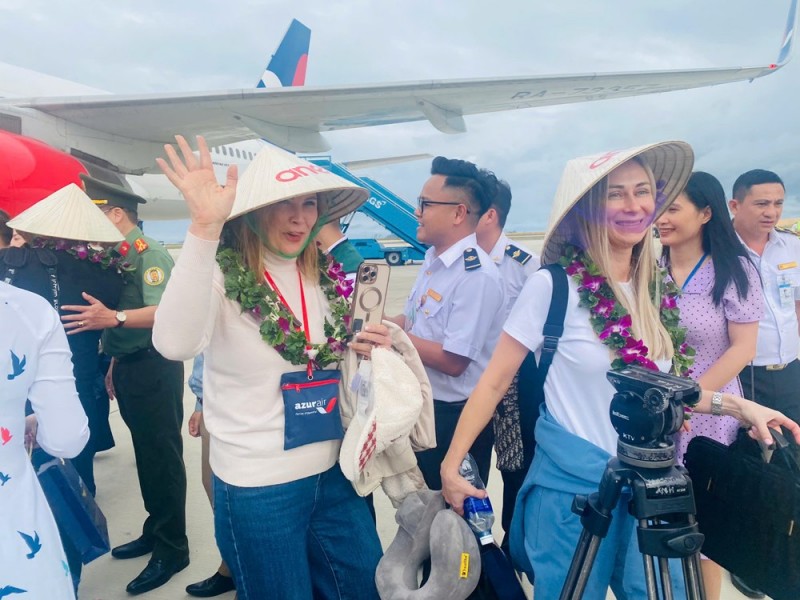 Khách Nga trở lại Khánh Hòa Khách Nga trở lại Khánh Hòa