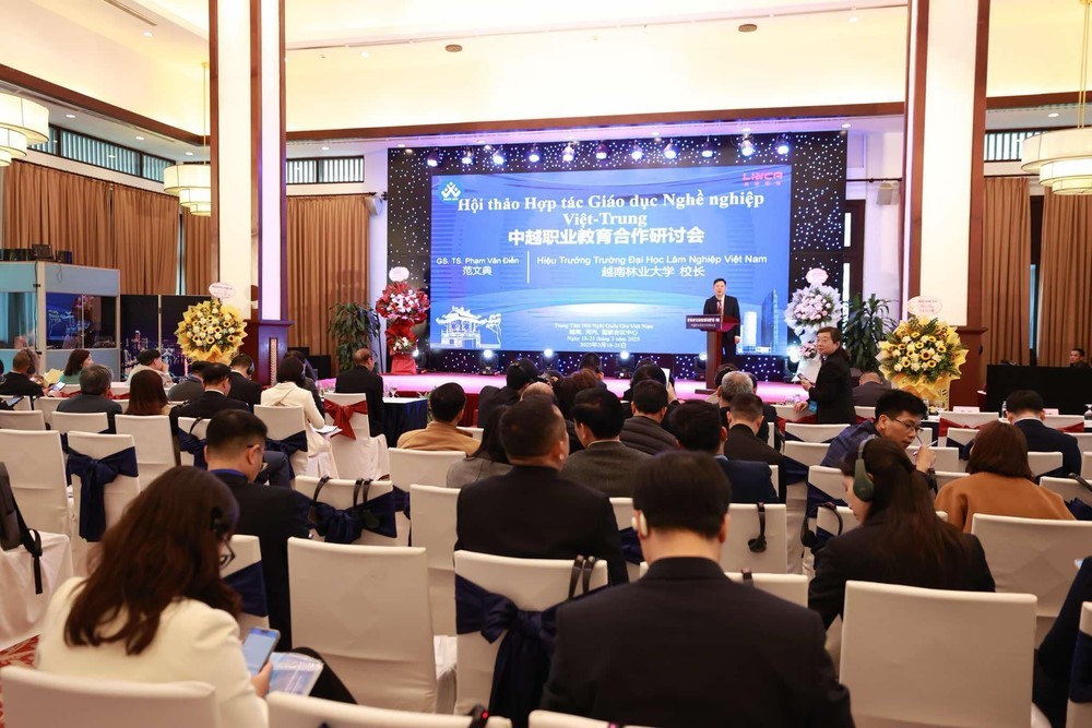Tăng cường hợp tác giáo dục nghề nghiệp Việt Nam - Trung Quốc Tăng cường hợp tác giáo dục nghề nghiệp Việt Nam - Trung Quốc