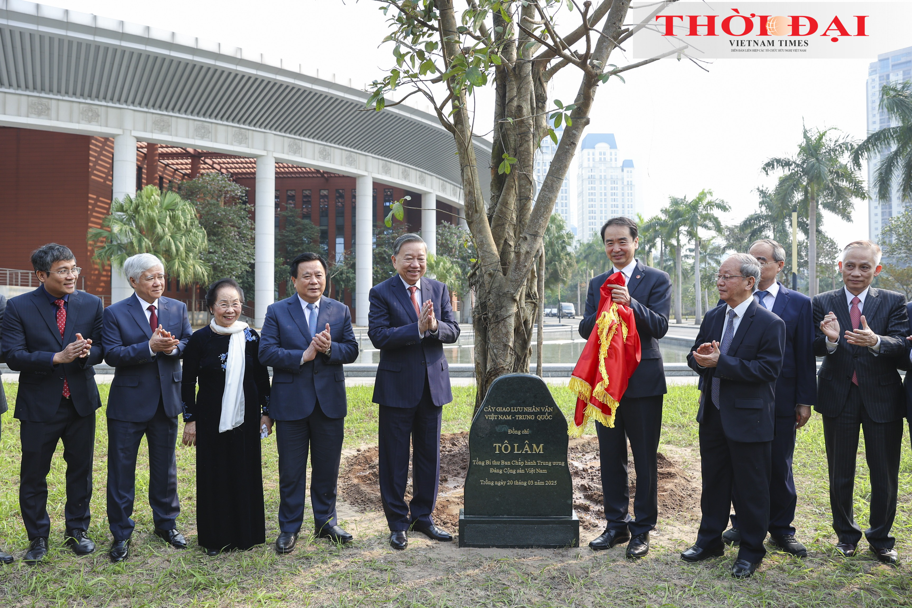 Thế hệ trẻ mang đến sức sống mãnh liệt và tương lai tươi sáng cho quan hệ Việt - Trung Thế hệ trẻ mang đến sức sống mãnh liệt và tương lai tươi sáng cho quan hệ Việt - Trung
