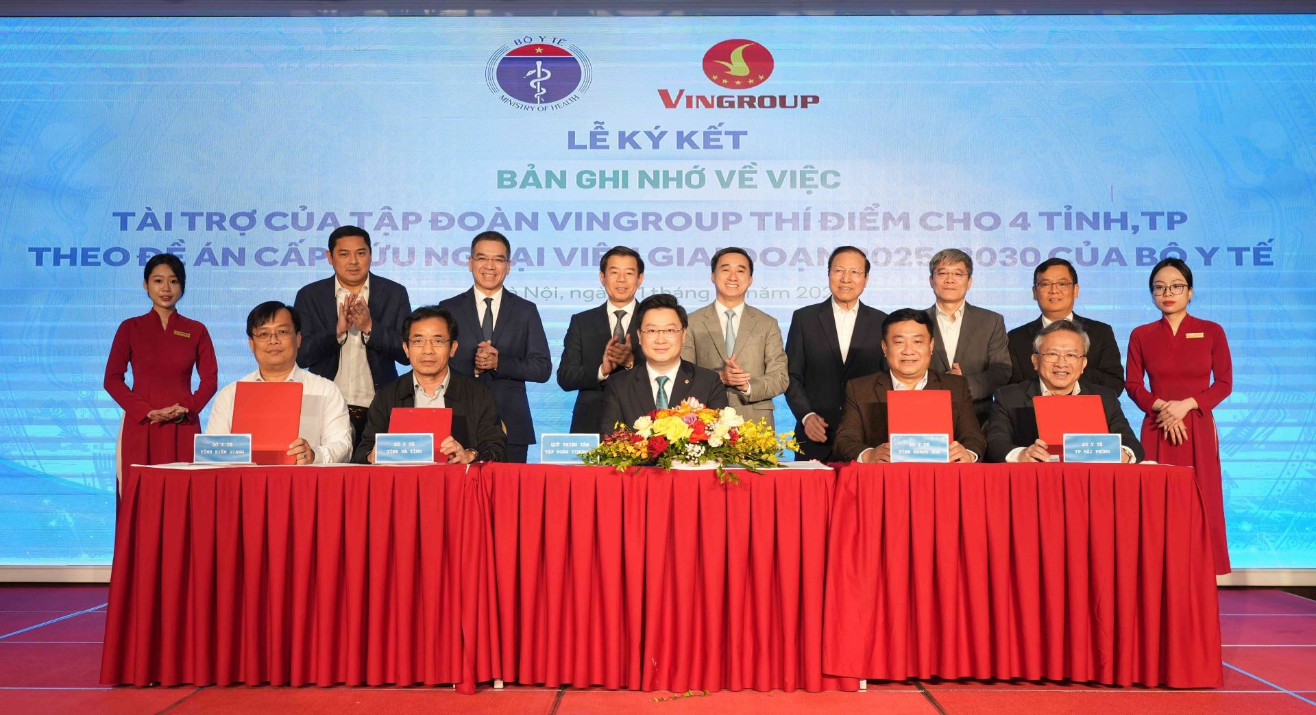 Vingroup tài trợ 1.000 tỷ đồng cho Vingroup tài trợ 1.000 tỷ đồng cho